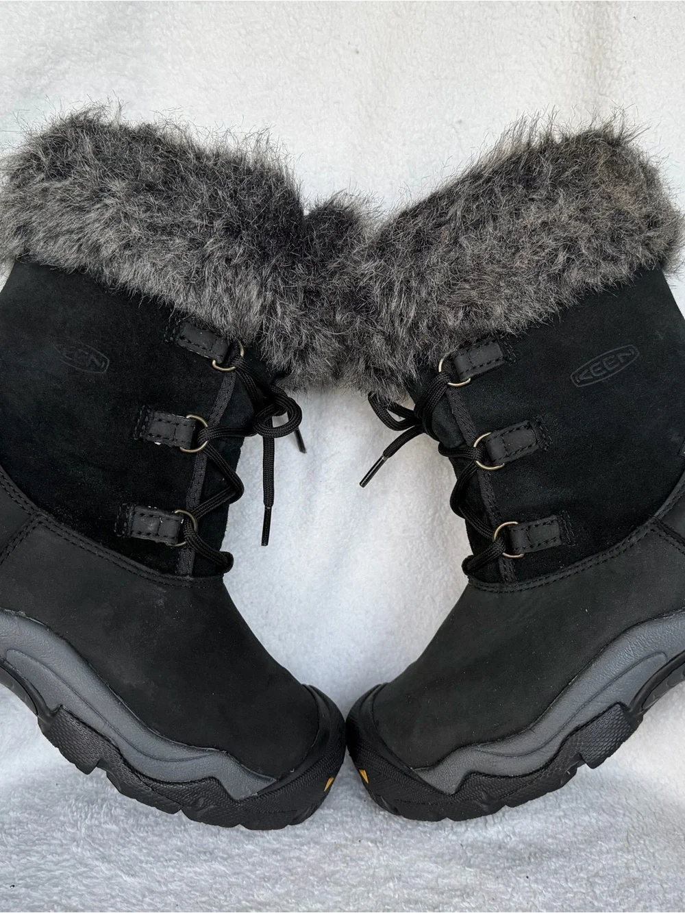 KEEN Helena Women's Waterproof Insulated Leather Boots Faux Fur Lace Up Size 7